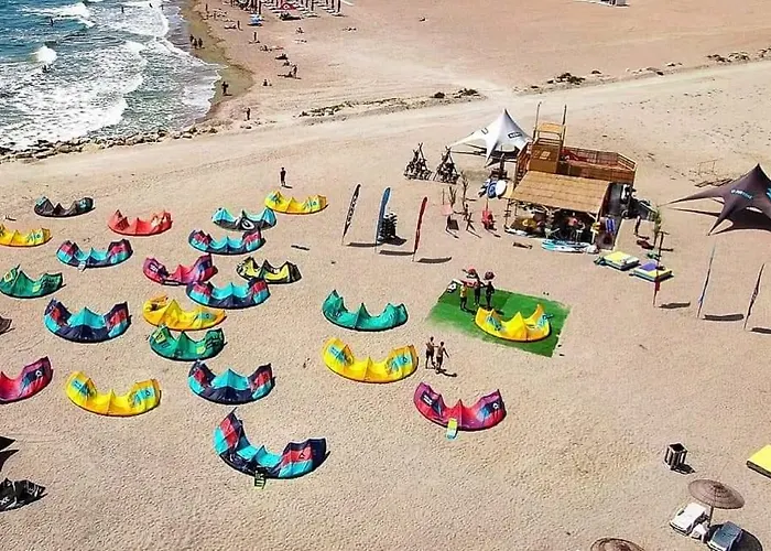 توميس * كونستانتا