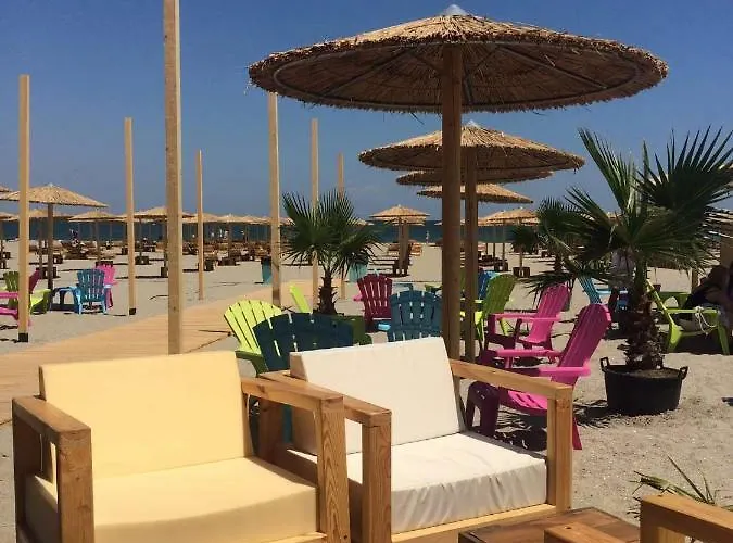 توميس * كونستانتا